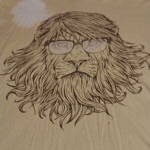Graphic Lion T-Shirt